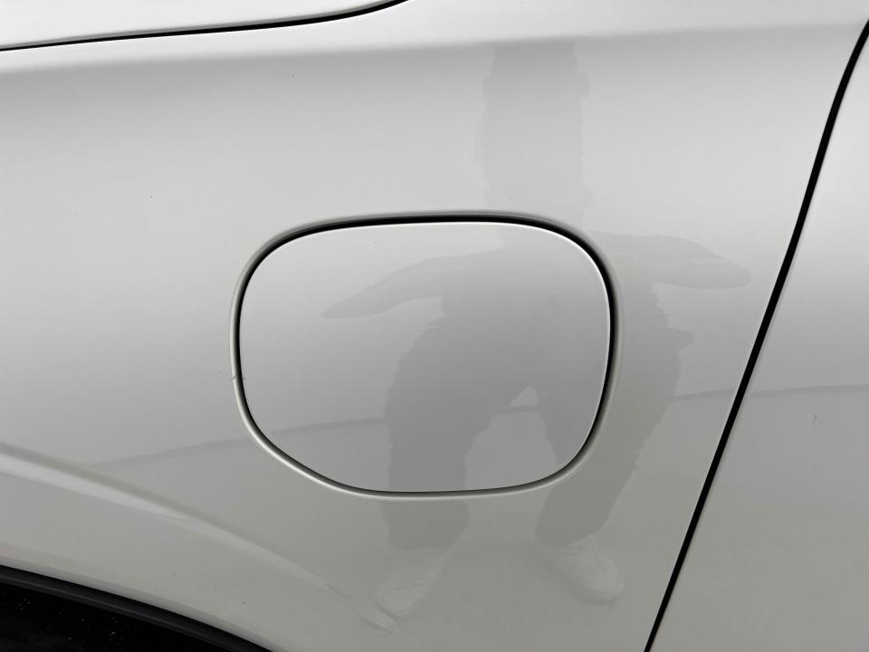 Volvo XC60 2.0 T8 AWD R-Design Auto