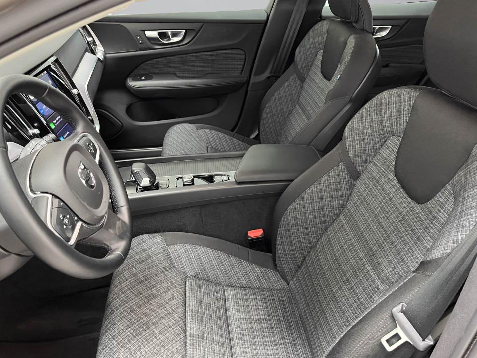Volvo V60 2.0 B4 (G) Core Auto