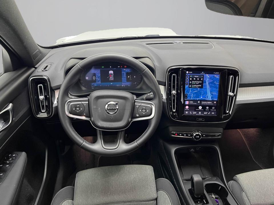 Volvo XC40 2.0 B3 G Core Auto