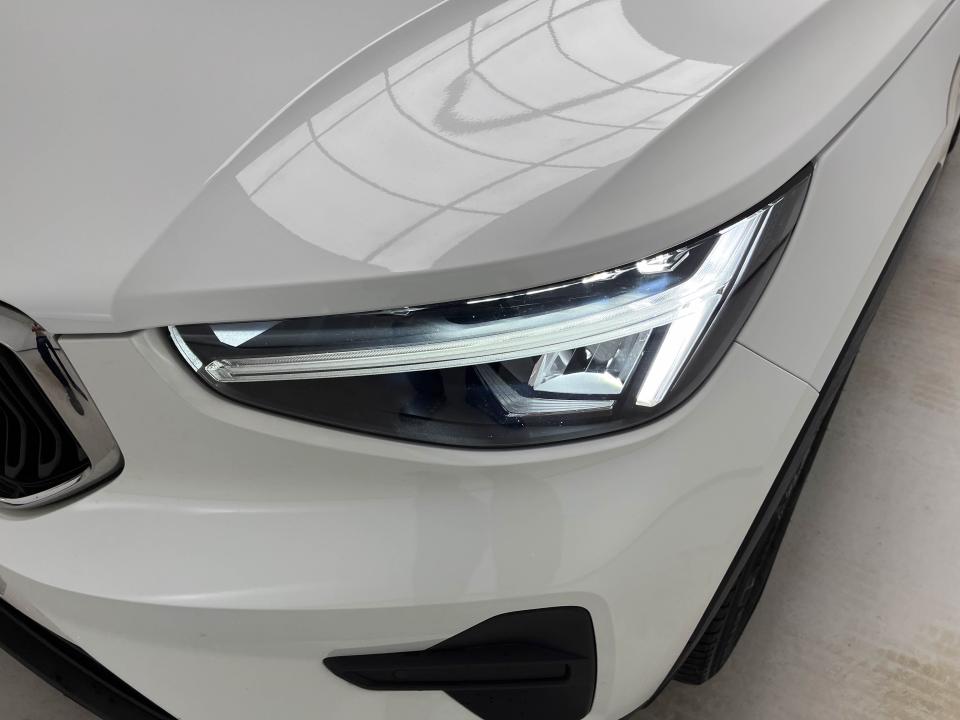 Volvo XC40 2.0 B3 G Core Auto
