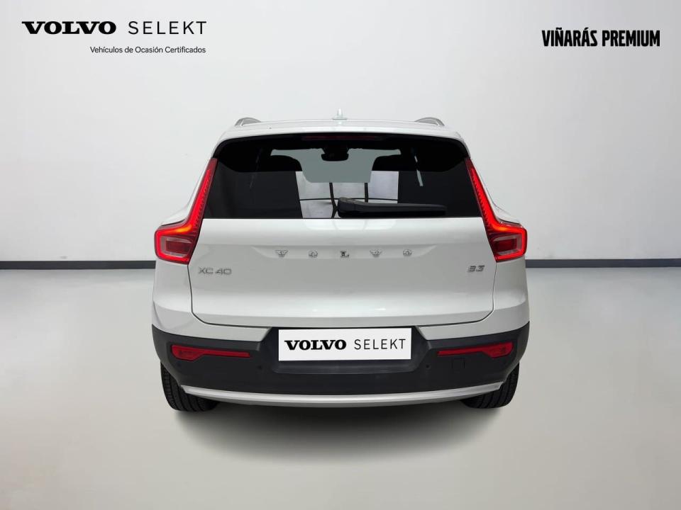Volvo XC40 2.0 B3 G Core Auto