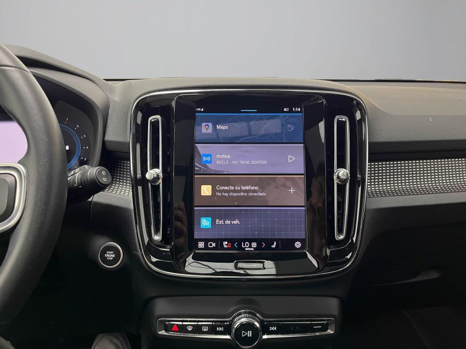Volvo XC40 2.0 B4 G Plus Dark Auto