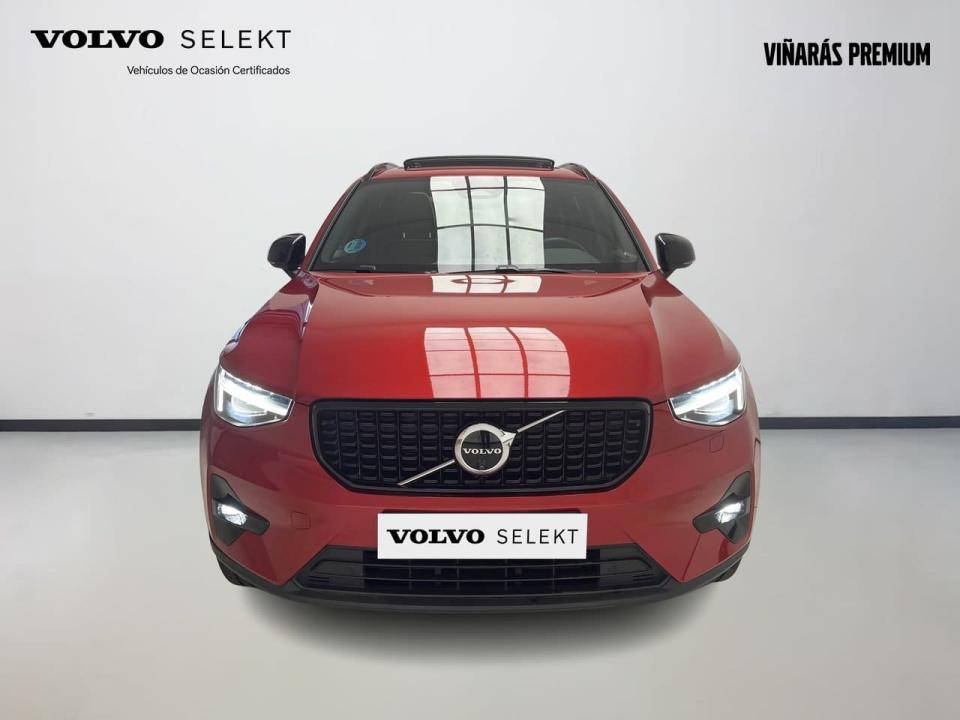 Volvo XC40 2.0 B4 G Plus Dark Auto