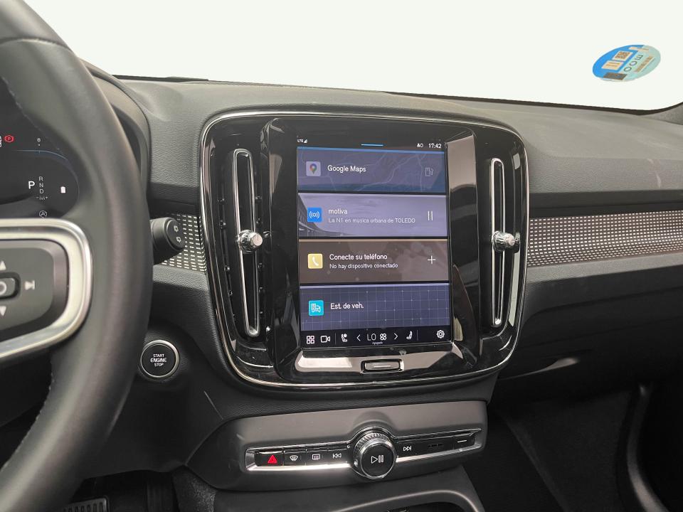 Volvo XC40 2.0 B4 G Plus Dark Auto