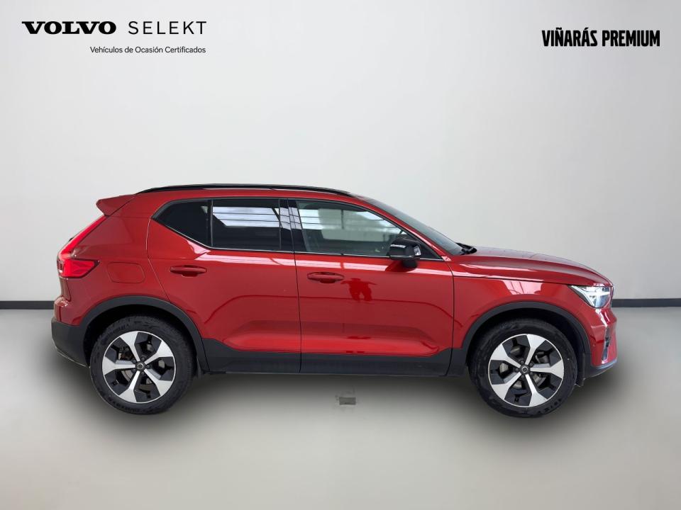 Volvo XC40 2.0 B4 G Plus Dark Auto