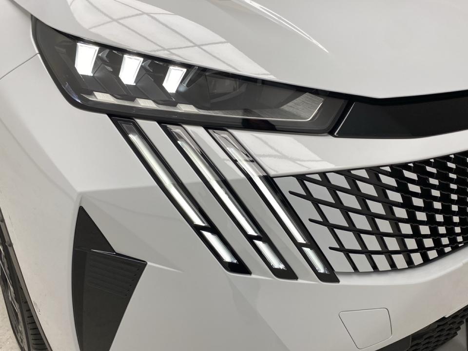 Peugeot 3008 Hybrid 1.2 107KW GT eDCS6