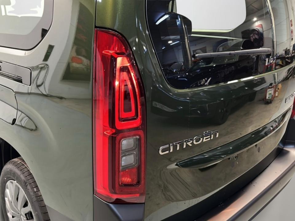 Citroen Berlingo Talla XL Diésel 130 S&S EAT8 PLUS M1 7 Plazas