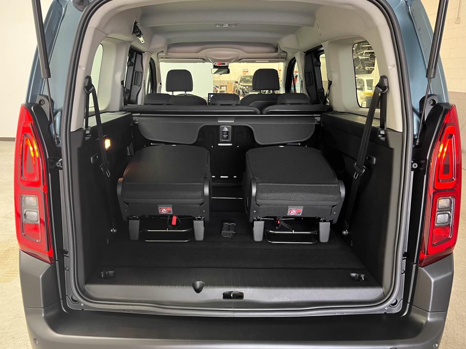 Citroen Berlingo Talla XL Diésel 130 S&S EAT8 PLUS M1 7 Plazas