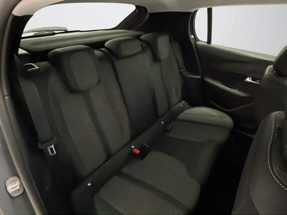 Peugeot 208 Allure HYBRID 110 eDCS6