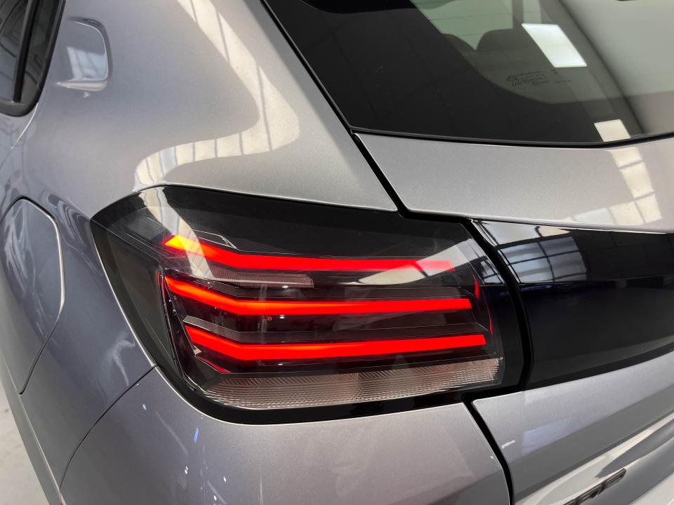 Peugeot 208 Style HYBRID 110 eDCS6