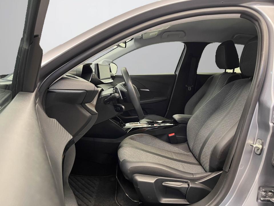 Peugeot 208 Style HYBRID 110 eDCS6