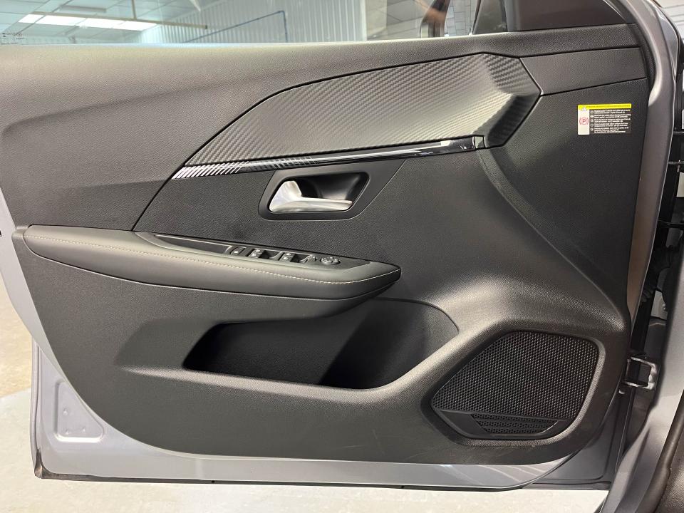 Peugeot 208 Style HYBRID 110 eDCS6