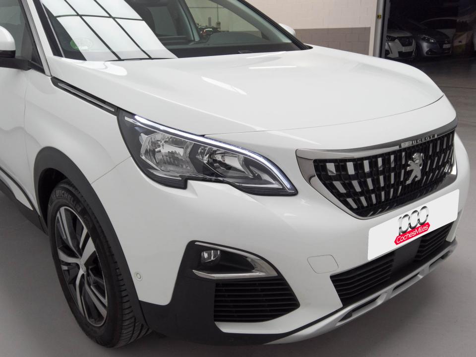 Peugeot 3008 1.2 PURETECH 96KW (130CV) ALLURE S&S