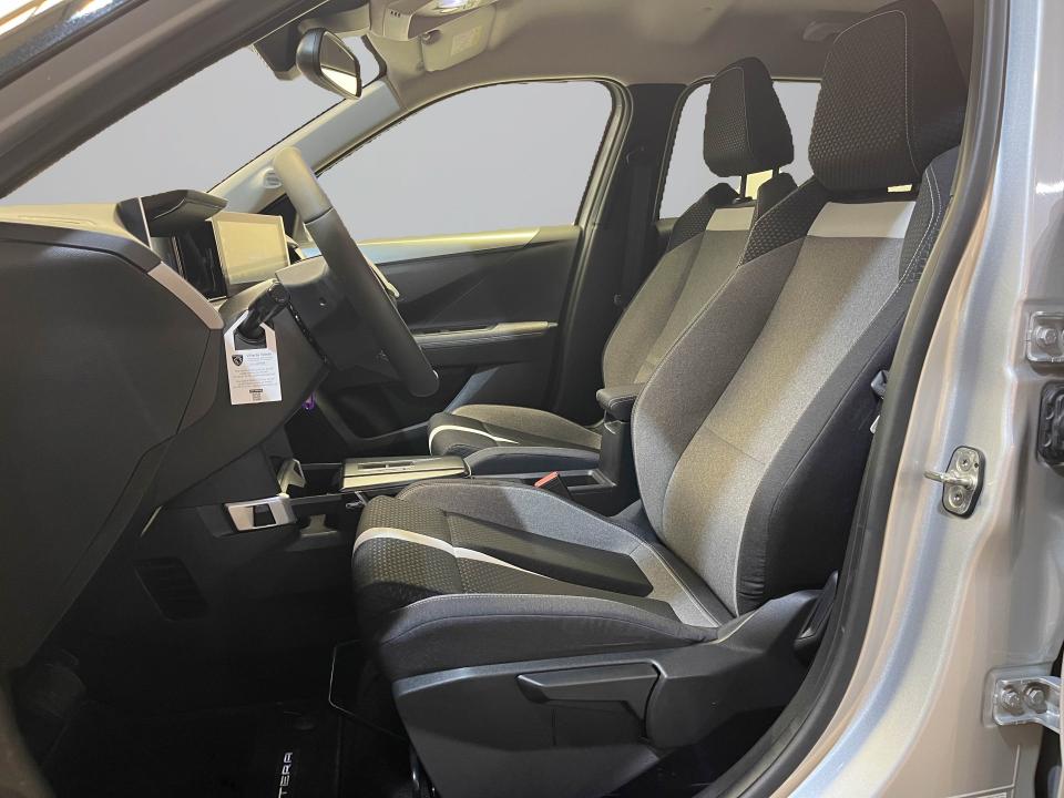 Opel Frontera 1.2T XHT Hybrid eDCT6 107kW GS
