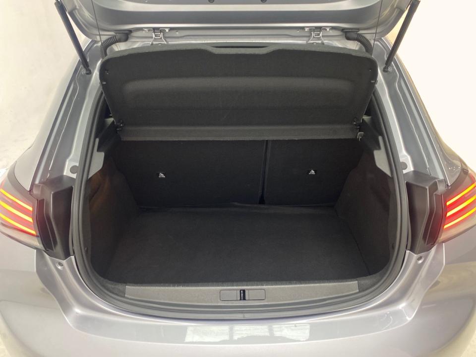 Peugeot 208 Active Gasolina 100