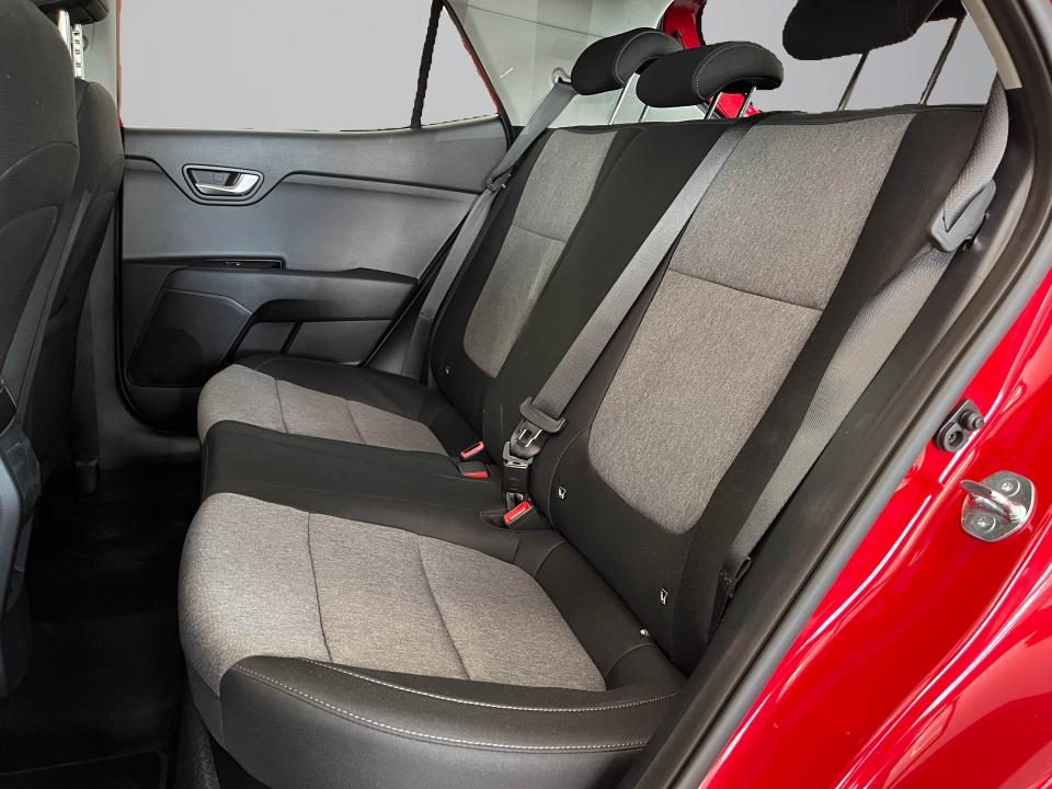 Kia Stonic 1.0 T-GDi 74kW (100CV) Concept