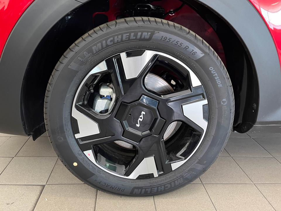 Kia Stonic 1.0 T-GDi 74kW (100CV) Concept