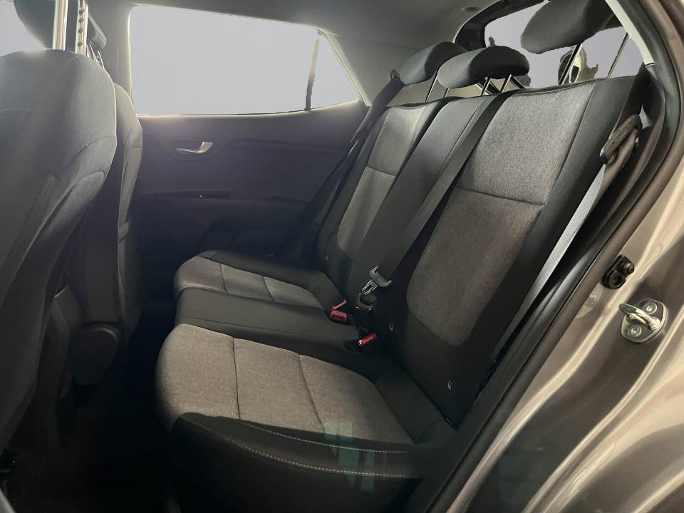 Kia Stonic 1.0 T-GDi 85kW (115CV) MHEV Concept