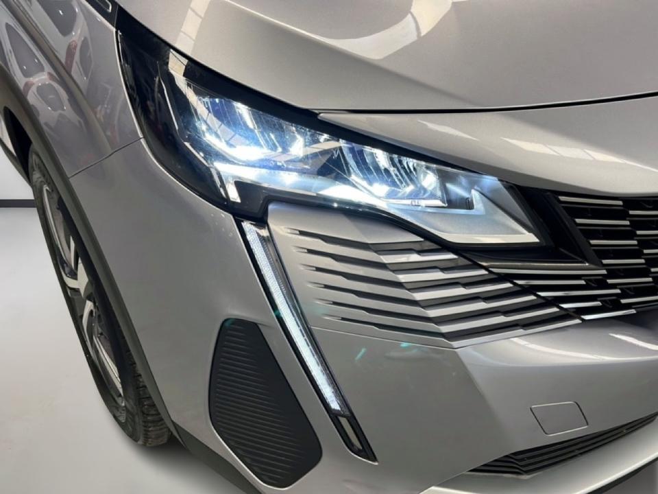 Peugeot 3008 Plug-in Hybrid 180 e-EAT8 Allure Pack