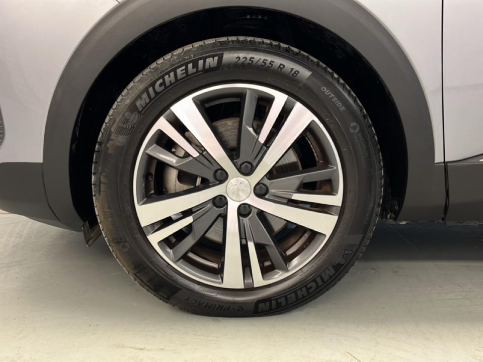 Peugeot 3008 Plug-in Hybrid 180 e-EAT8 Allure Pack