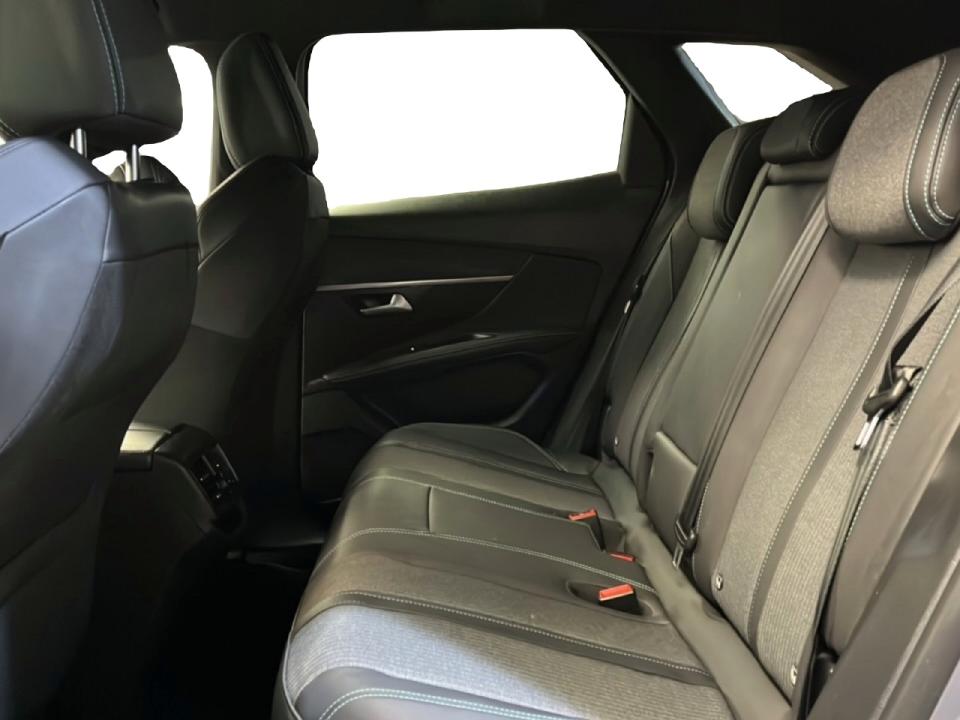 Peugeot 3008 Plug-in Hybrid 180 e-EAT8 Allure Pack