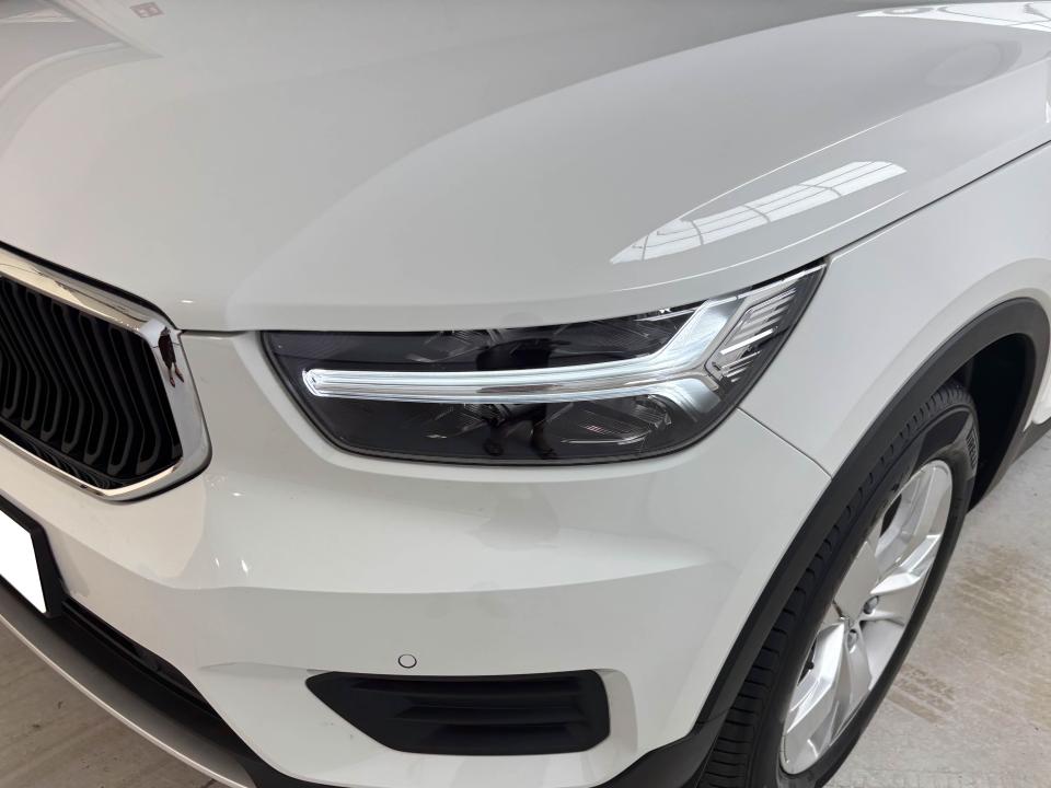 Volvo XC40 2.0 B3 G Momentum Pro Auto