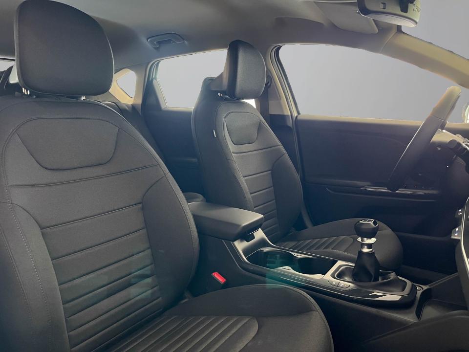 Kia K4 1.0 T-GDi MHEV Drive 85kW (115CV)