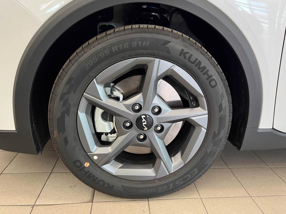 Kia K4 1.0 T-GDi MHEV Drive 85kW (115CV)