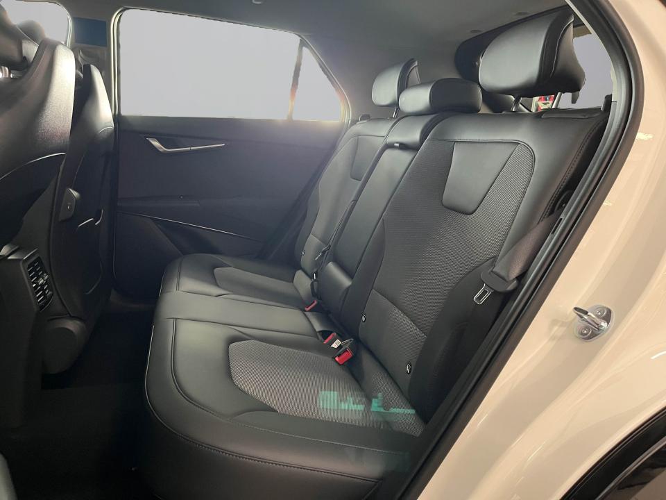 Kia Niro 1.6 GDi HEV 102kW (139CV) Drive