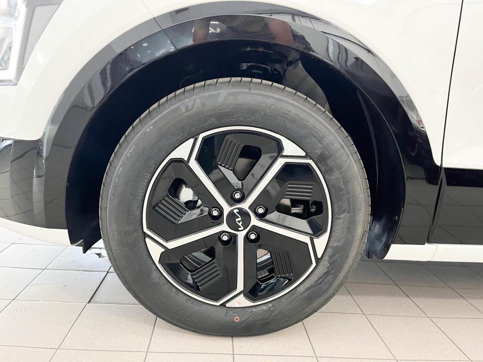 Kia Niro 1.6 GDi HEV 102kW (139CV) Drive