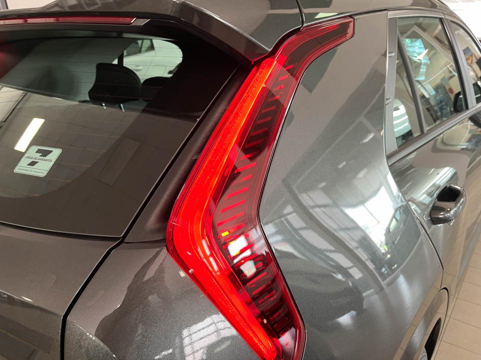 Kia Niro 1.6 GDi HEV 102kW (139CV) Drive