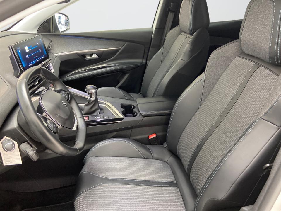 Peugeot 3008 1.2 Gasolina 96KW S&S Allure Pack