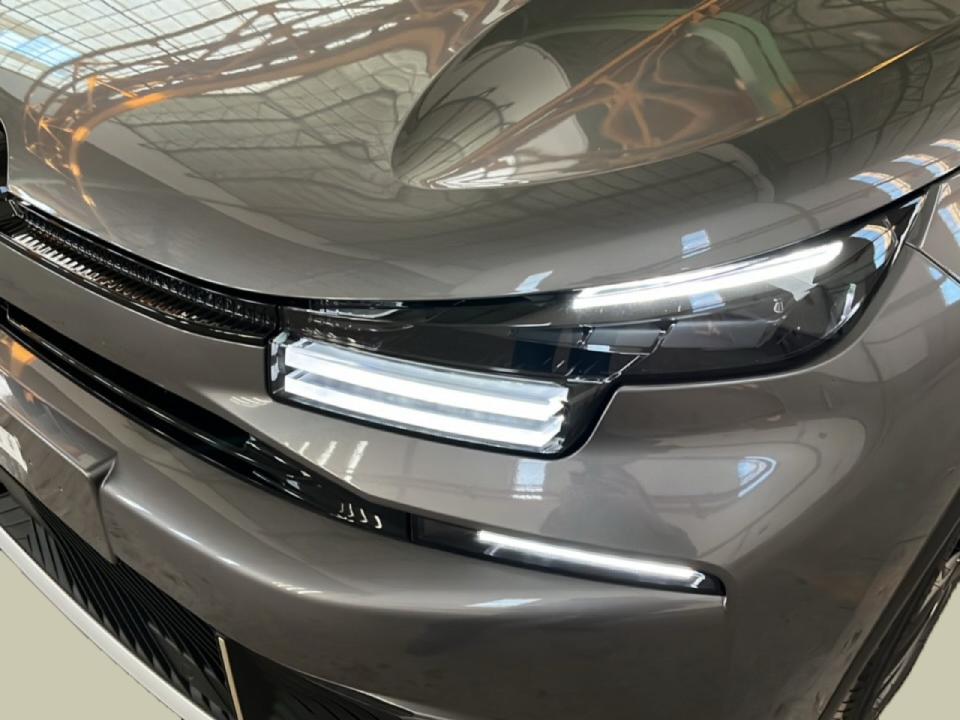 Citroen C4 Hybrid 145 ë-DCS6 Business Edition