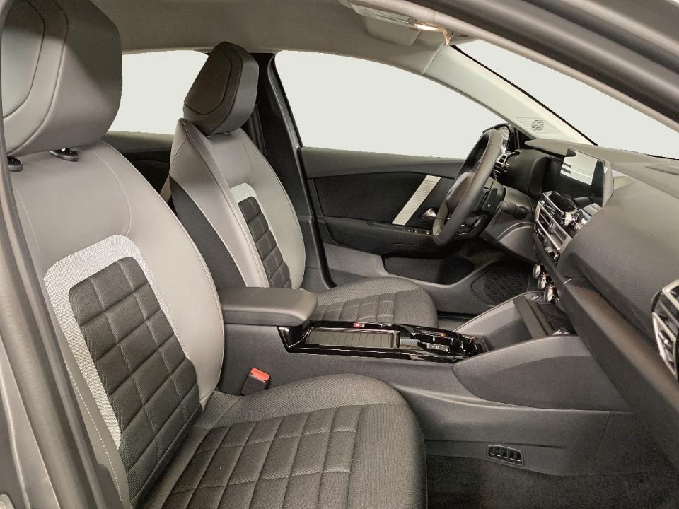 Citroen C4 Hybrid 145 ë-DCS6 Business Edition