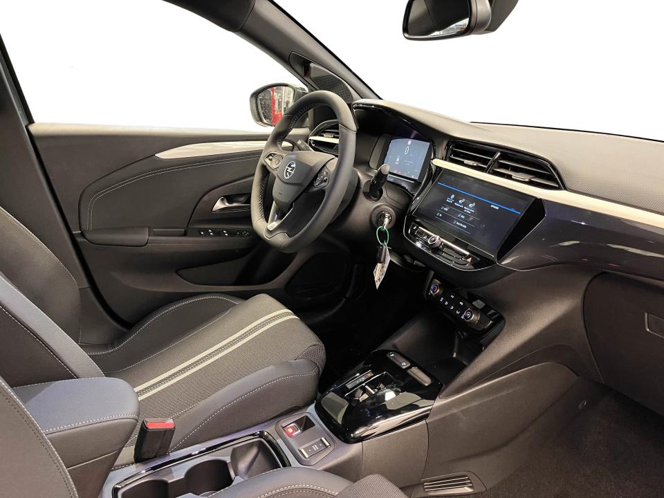 Opel Corsa 1.2T XHLHybrid 81kW GS eDCT