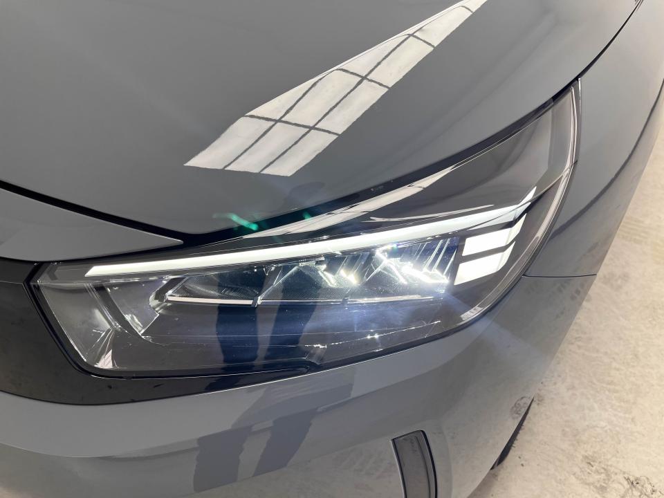 Opel Corsa 1.2T XHLHybrid 81kW GS eDCT