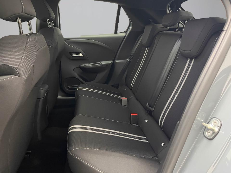 Opel Corsa 1.2T XHLHybrid 81kW GS eDCT