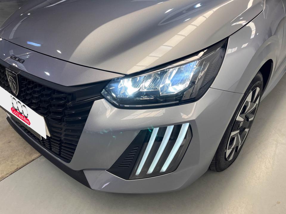 Peugeot 208 Style HYBRID 110 eDCS6