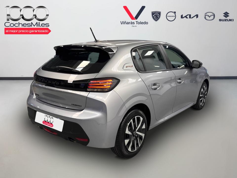 Peugeot 208 Style HYBRID 110 eDCS6