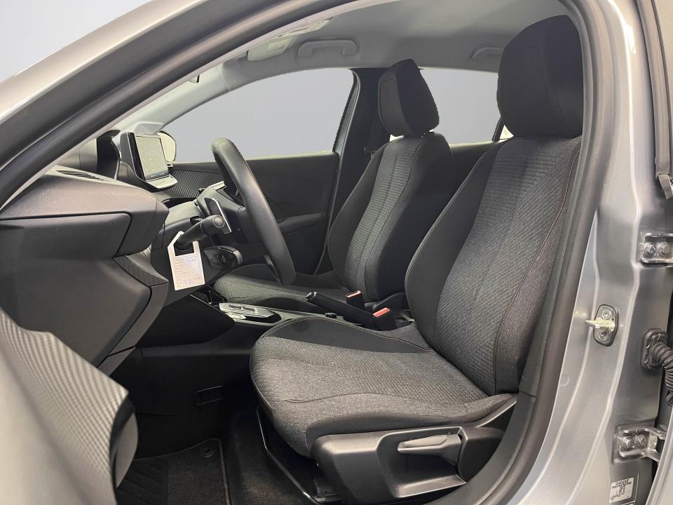 Peugeot 208 Style HYBRID 110 eDCS6