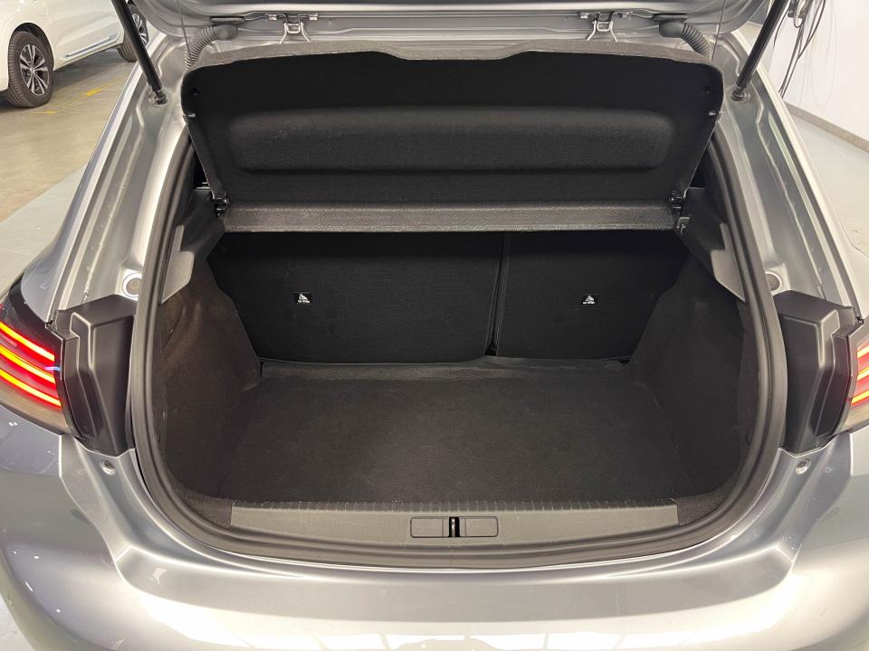 Peugeot 208 Style HYBRID 110 eDCS6