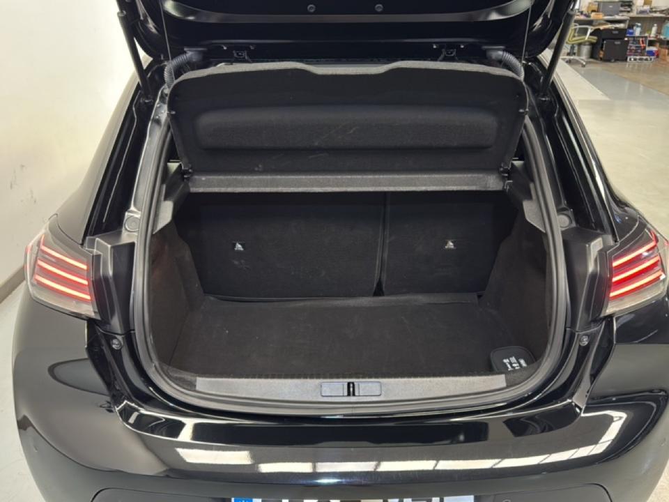 Peugeot 208 Style HYBRID 110 eDCS6