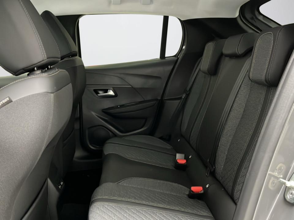 Peugeot 208 Allure HYBRID 110 eDCS6