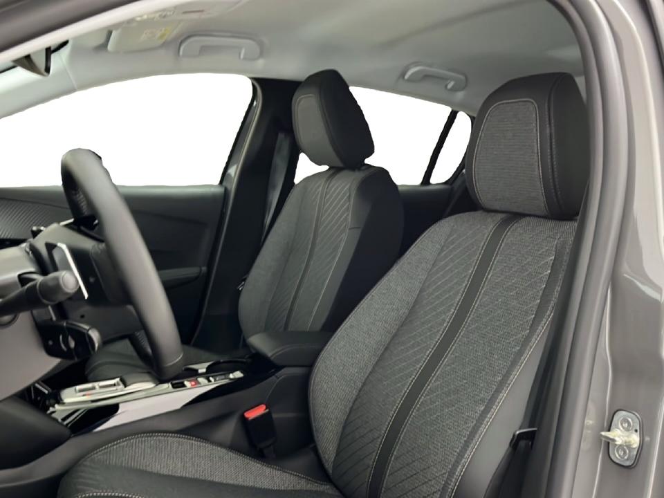 Peugeot 208 Allure HYBRID 110 eDCS6