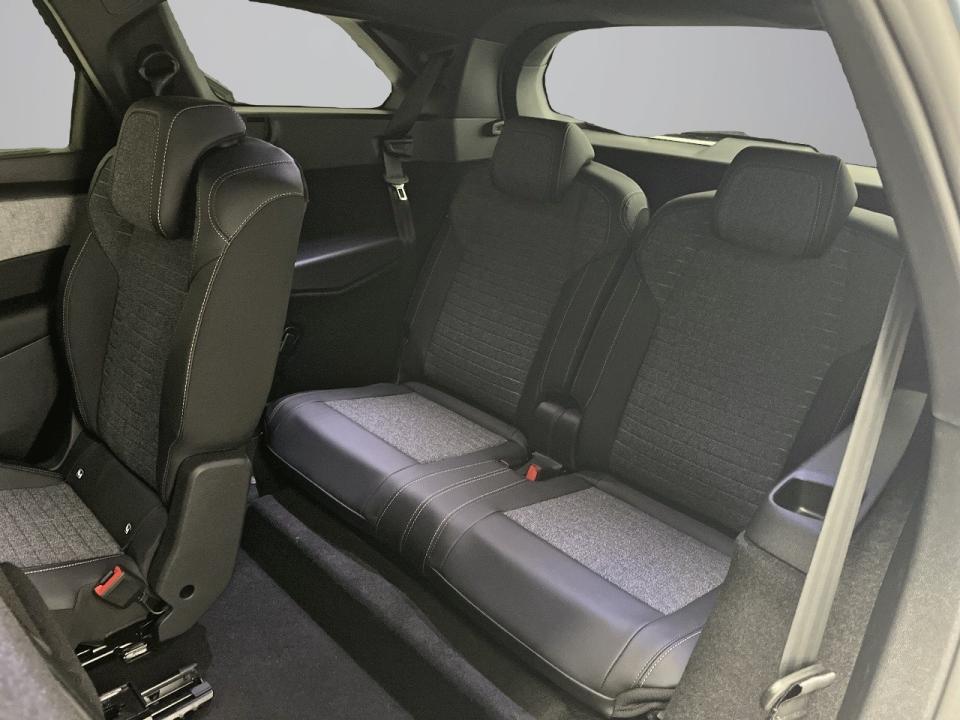 Peugeot 5008 Hybrid 1.2 107KW Allure eDCS6