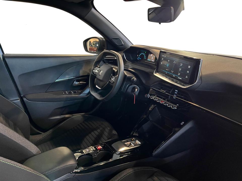 Peugeot e-2008 Eléctrico Active 136 (100kW)