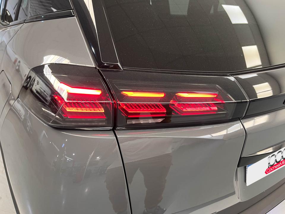 Peugeot 2008 GT Puretech 130 S&S EAT8