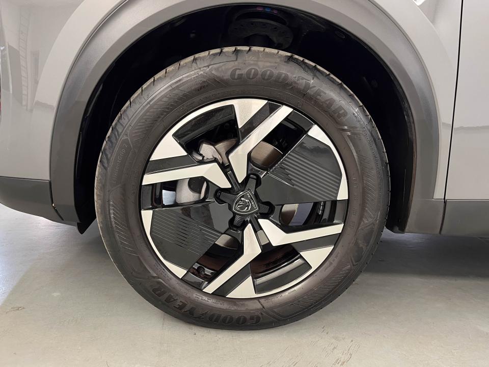 Peugeot 2008 GT Puretech 130 S&S EAT8