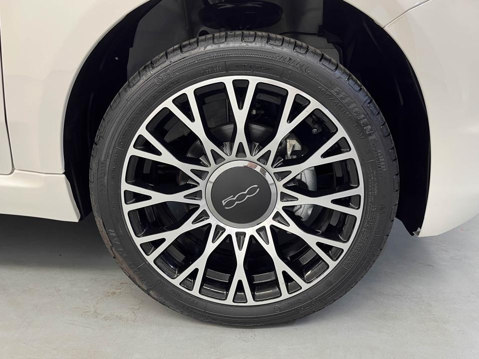 Fiat 500C Dolcevita 1.0 Hybrid 51KW (70 CV)