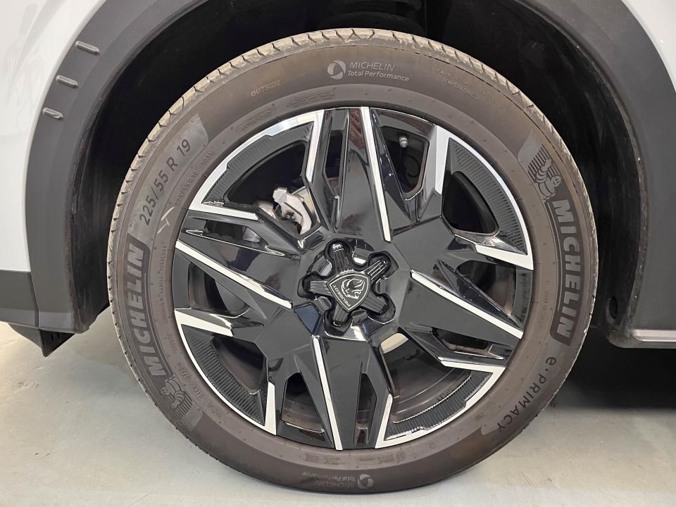 Peugeot 3008 Hybrid 1.2 107KW Allure eDCS6